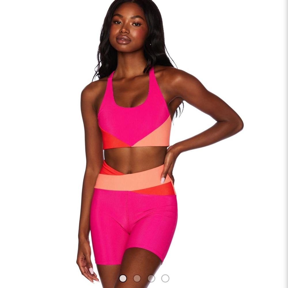 BEACH RIOT NORAH SET / TOP & SHORT NWOT